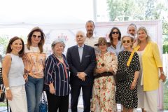 (από αριστερά): κα. Αλεξάνδρα Παπασαραντοπούλου, κα. Πέγκυ Φιλίππου, κα. Αννα Παναγοπούλου, κος Αντώνης Αυγερινός, κος. Μανώλης Παπασάββας, κα. Τζωρτζίνα Έλληνα, κα. Αθανασία Μαρινάκη, κα. Ελένη Σαμαρά, κος. Δημήτρης Νάνης, κα. Αλίνα Μινέττα