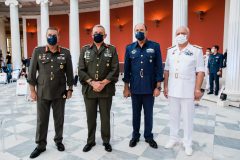ΑΓΕΣ Αντιστράτηγος Χαράλαμπος Λαλούσης, ΑΓΕΘΑ Κωνσταντίνος Φλώρος, ΑΓΕΑ Αντιπτέραρχος Γεώργιος Μπλιούμης, ΑΓΕΝ Αντιναύαρχος Στυλιανός Πετράκης