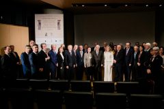 Τα μέλη του NIZAMI GANJAVI INTERNATIONAL CENTER με Λίνα Μενδώνη, Προκόπιο Παυλόπουλο, Μαριάννα Β. Βαρδινογιάννη, Κωστή Χατζηδάκη και Δημήτρη Παντερμαλή