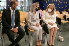 Μανώλης Παπασάββας, Μαριάννα Β. Βαρδινογιάννη, Αννίτα Δημητρίου