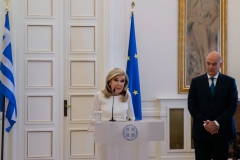 Μαριάννα Β. Βαρδινογιάννη, Νίκος Δένδιας