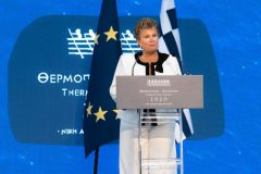 Η κα Άντρη Αναστασιάδη κατά τη διάρκεια της ομιλίας της