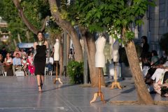 Στιγμιότυπο από την επίδειξη μόδας