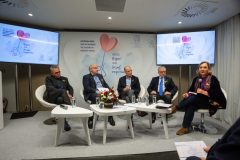 Το δεύτερο πάνλε με συντονίστρια τη Ρέα Βιτάλη και ομιλητές τους: Βασίλη Παπαδάκη, Αντώνη Καττάμη, Δημήτρη Δογάνη και Ευγένιο Γουσέτη