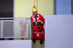 Στιγμιότυπα από την καταρρίχηση των Εθελοντών Σαμαρειτών Διασωστών του ΕΕΣ