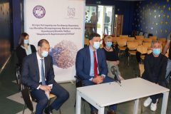 Στιγμιότυπο από την τηλεδιάσκεψη