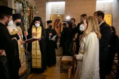 Στιγμιότυπο από τη δέηση στην εκκλησία της Αγ. Άννας