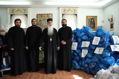Ο Μητροπολίτης Νικαίας κ. Αλέξιος με συνεργάτες του