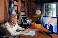 Η Μαριάννα Β. Βαρδινογιάννη παρακολουθεί την ομιλία του ΓΓ των Ηνωμένων Εθνών