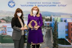 Μαριάννα Β. Βαρδινογιάννη, Κατερίνα Σακελλαροπούλου