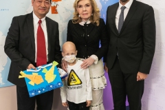 Ni Xin, Μαριάννα Β. Βαρδινογιάννη, Μανώλης Παπασάββας