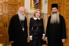 Μαριάννα Β. Βαρδινογιάννη, Αρχιεπίσκοπος Ιερώνυμος, Μητροπολίτης Φθιώτιδος Συμεών