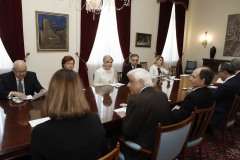 Στιγμιότυπο από τη συνάντηση των μελών του ΔΣ του  Nizami Ganjavi International Center με τον Πρόεδρο της Δημοκρατίας